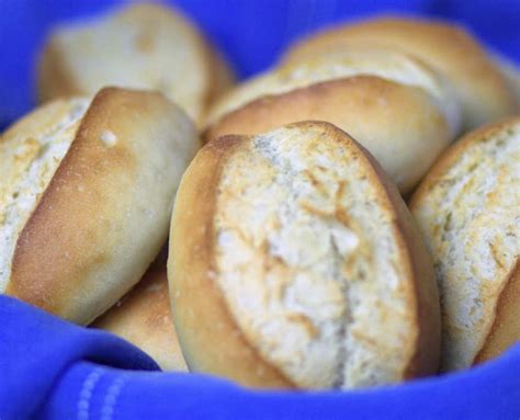 putenbrötchen|Authentic German Rolls – Berliner Schrippen